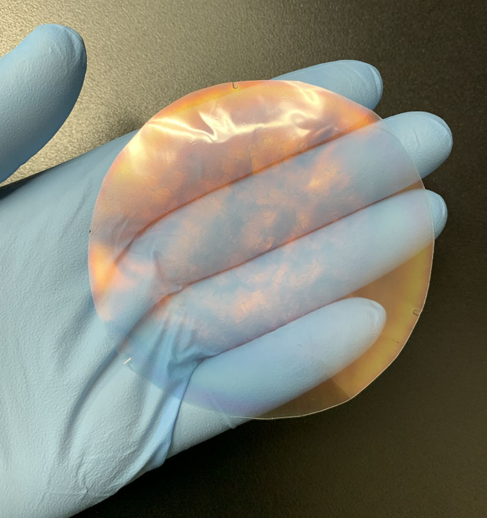 An example of a byproduct: edible photonic cellulose nanocrystals films with iridescent adjustable colours. (Photo: Amin Babaeighazvini)
