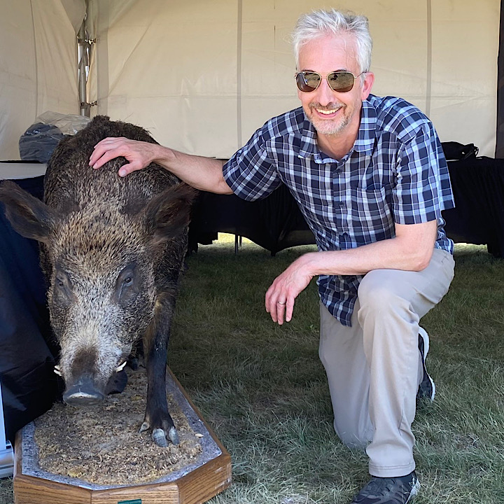Take a selfie with a wild boar. (Photo: Submitted)
