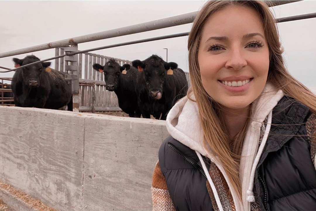 USask graduate student Erika Cornand is helping to develop healthier cattle in Saskatchewan by studying the effects of a canola-based supplement on the health of cows and their calves. (Photo: Submitted)